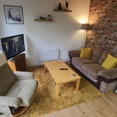 The Snug Lägenhet Letterkenny Exteriör bild